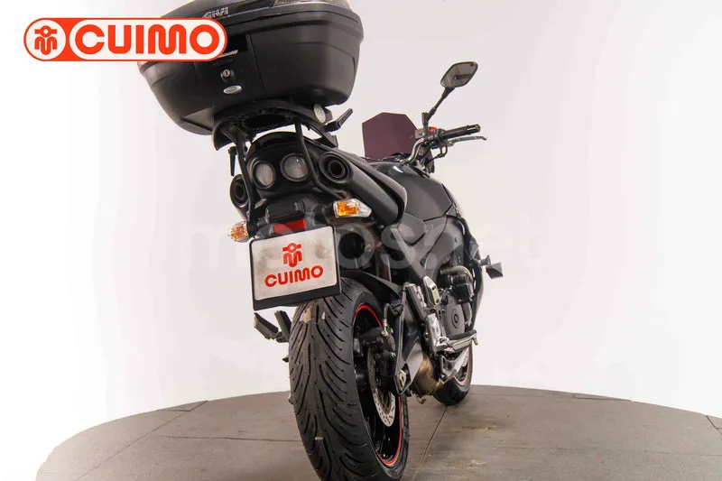 Suzuki GSR600 - Vista 5