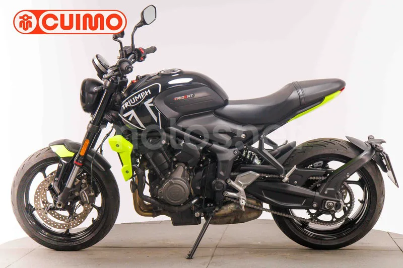 Triumph Trident 660 - Vista 8