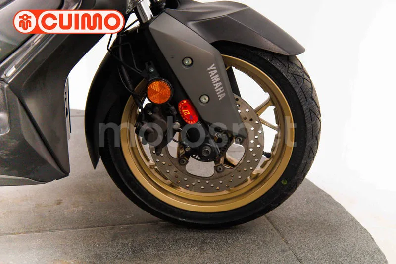 Yamaha XMAX 125 - Vista 16
