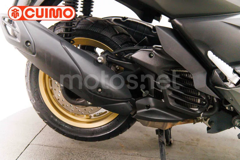 Yamaha XMAX 125 - Vista 17