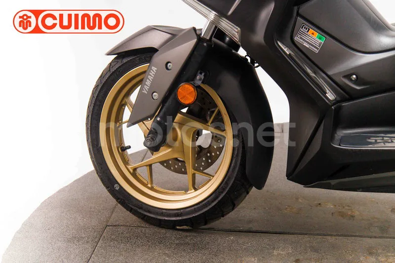 Yamaha XMAX 125 - Vista 27