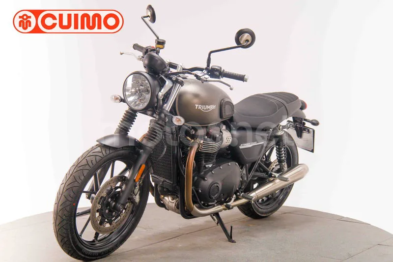 Triumph Street Twin - Vista 18