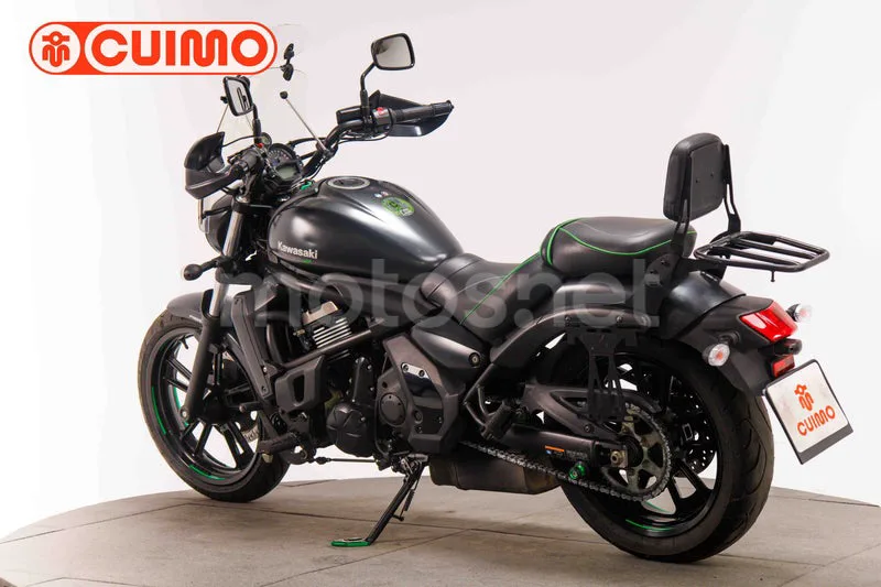 Kawasaki Vulcan S - Vista 11