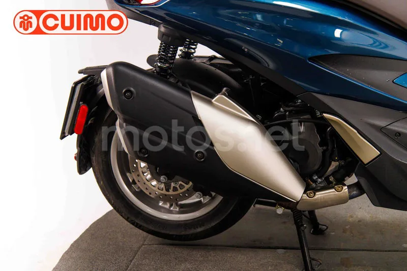 Piaggio Beverly 400 - Vista 28