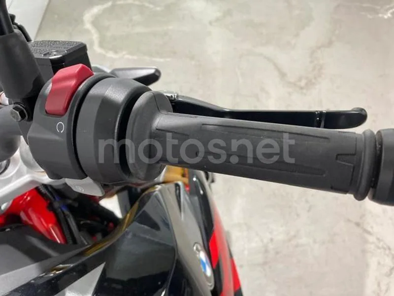 BMW G 310 R - Vista 8