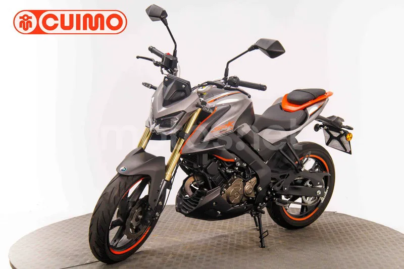 QJ Motor SRK 125 - Vista 9