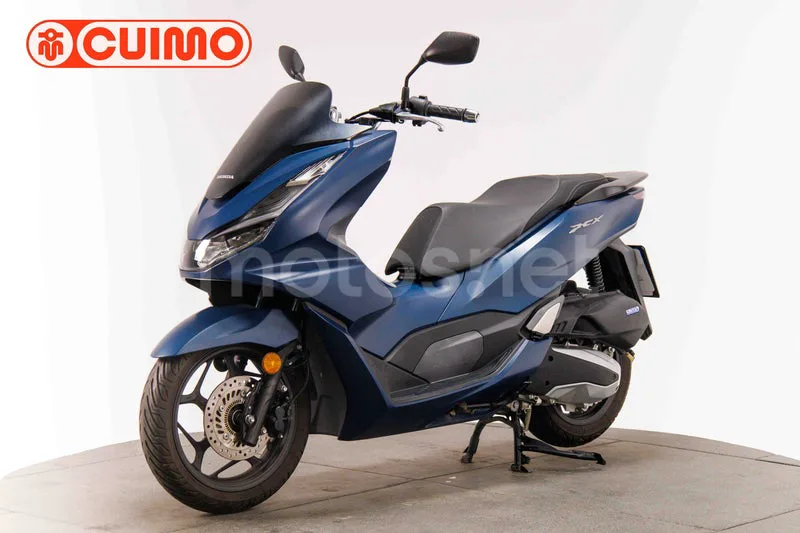 Honda PCX125 - Vista 9