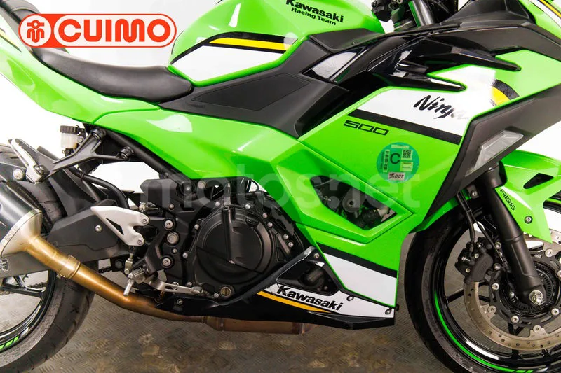 Kawasaki Ninja 500 - Vista 30