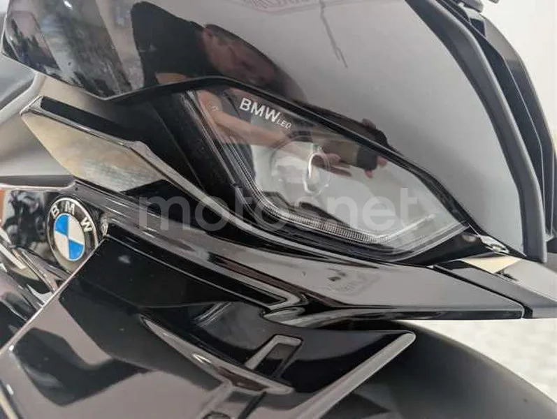BMW S 1000 RR - Vista 15
