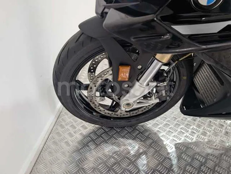 BMW S 1000 RR - Vista 22