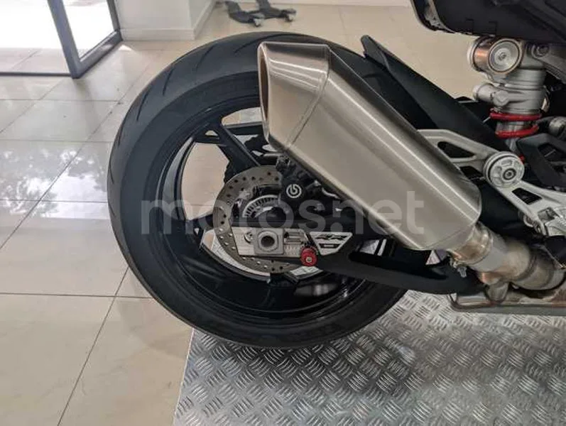 BMW S 1000 RR - Vista 24