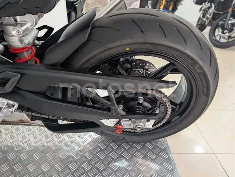 BMW S 1000 RR - Vista 25