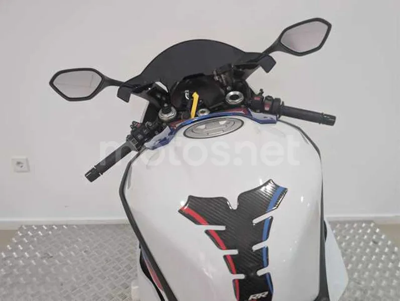 BMW S 1000 RR - Vista 13