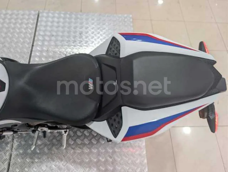 BMW S 1000 RR - Vista 20