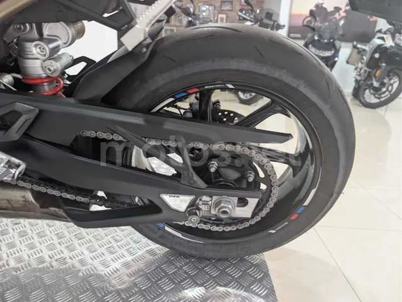 BMW S 1000 RR - Vista 25