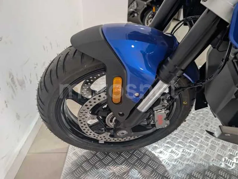 BMW R 1300 R - Vista 14