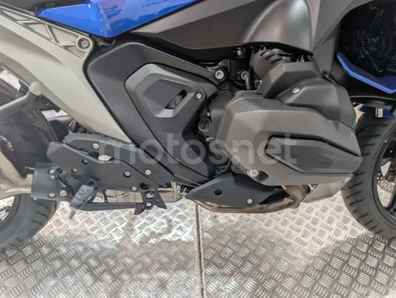 BMW R 1300 R - Vista 16