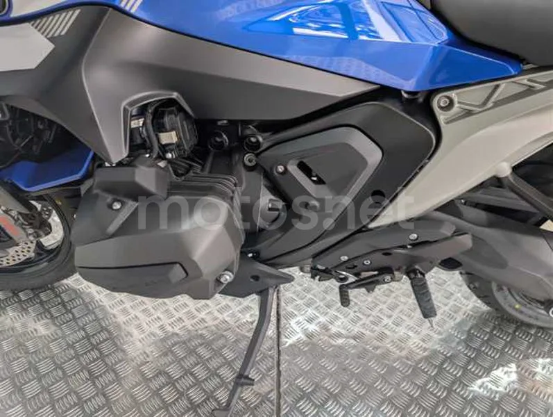 BMW R 1300 R - Vista 17