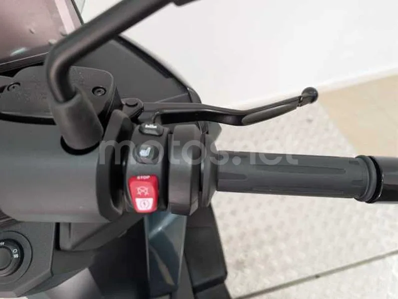 BMW C 400 GT - Vista 11