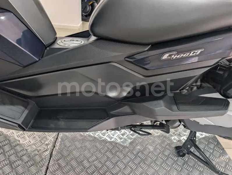 BMW C 400 GT - Vista 21