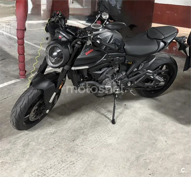 Ducati Monster 8700 € 2023 Pontevedra - 2