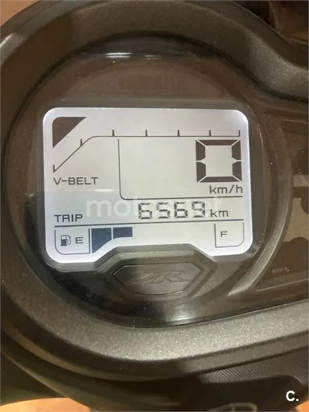 Yamaha RayZR 125 - Vista 4
