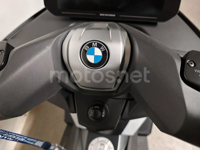 BMW C 400 GT - Vista 11