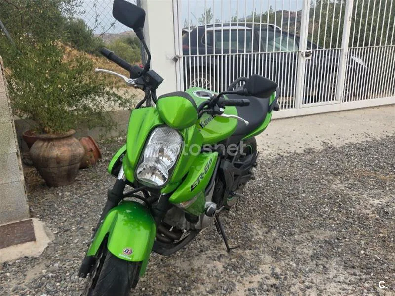 Kawasaki ER-6n - Vista 3