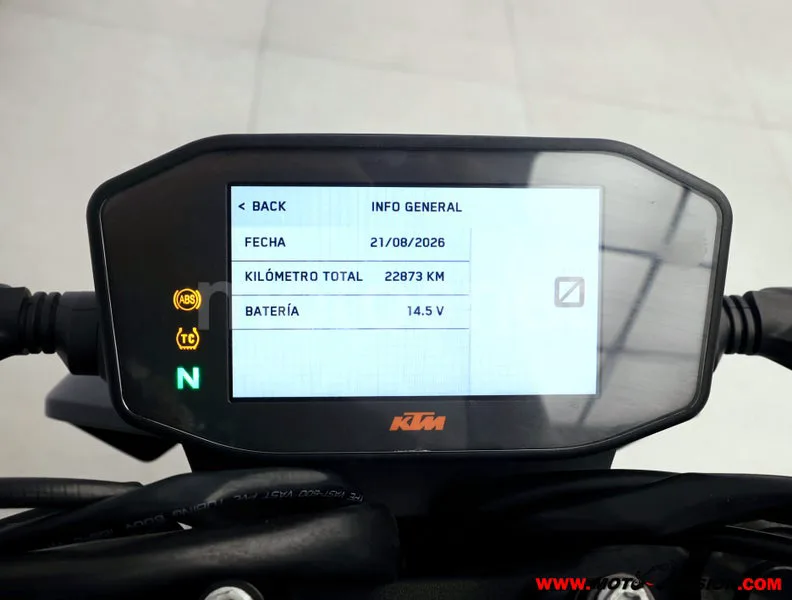 KTM 790 Adventure - Vista 6