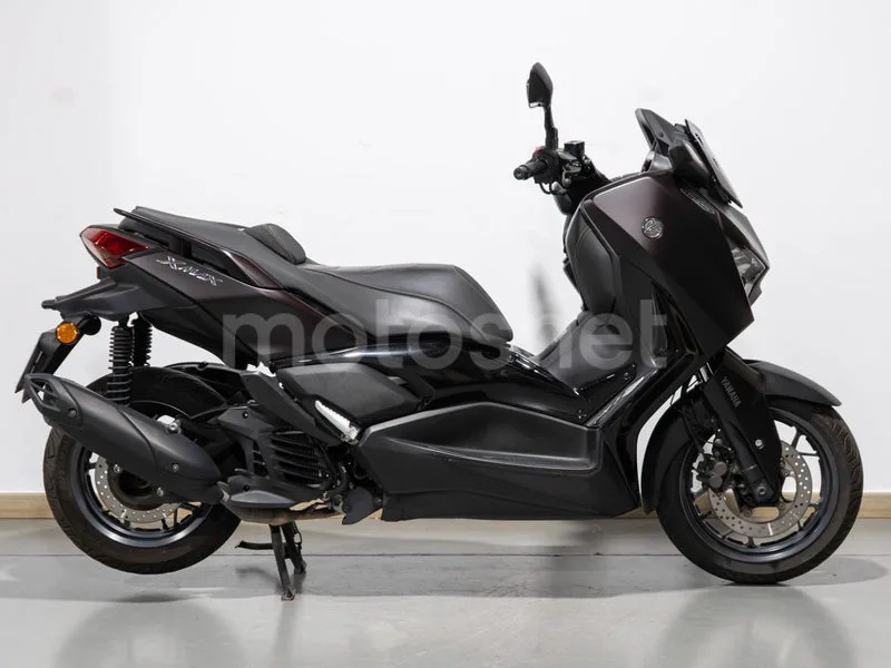 Yamaha XMAX 125 - Vista 6