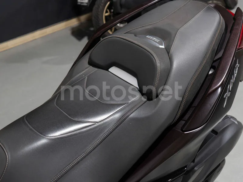 Yamaha XMAX 125 - Vista 10