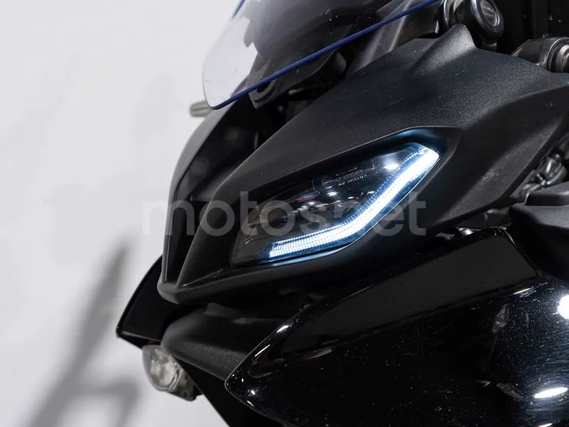 Yamaha Tracer 9 - Vista 14