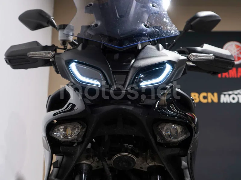 Yamaha Tracer 9 - Vista 15