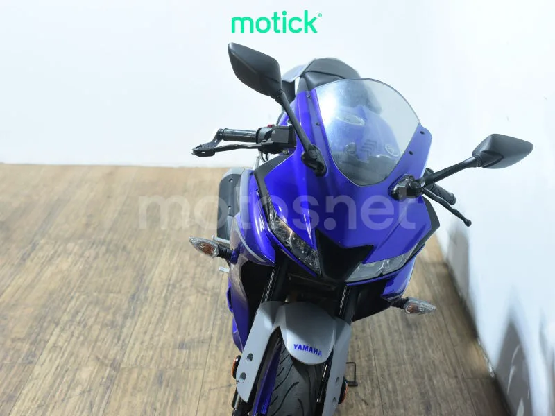 Yamaha YZF-R125 - Vista 11