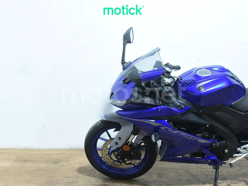 Yamaha YZF-R125 - Vista 8