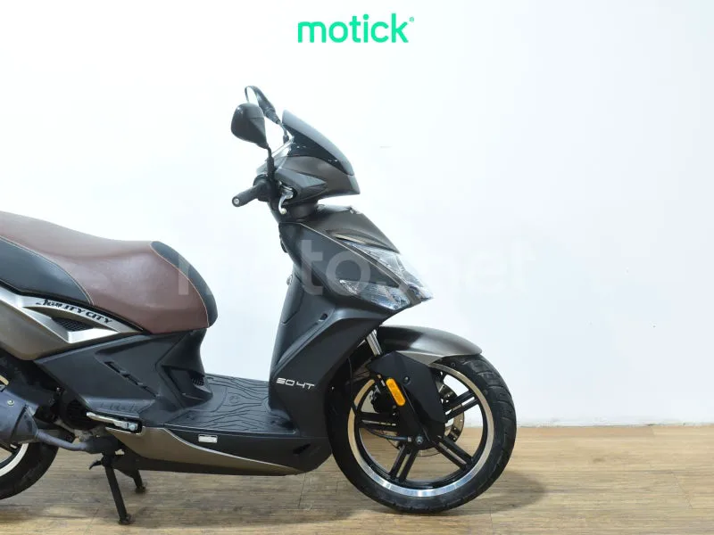Kymco Agility City 50 - Vista 4