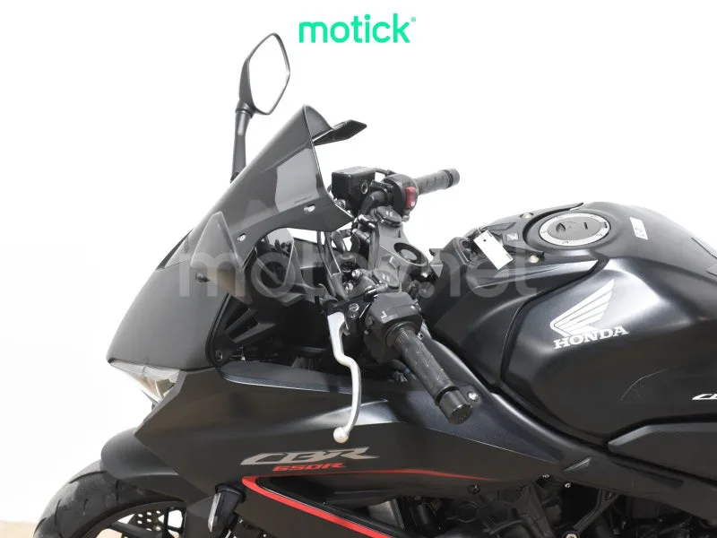 Honda CBR650R - Vista 7