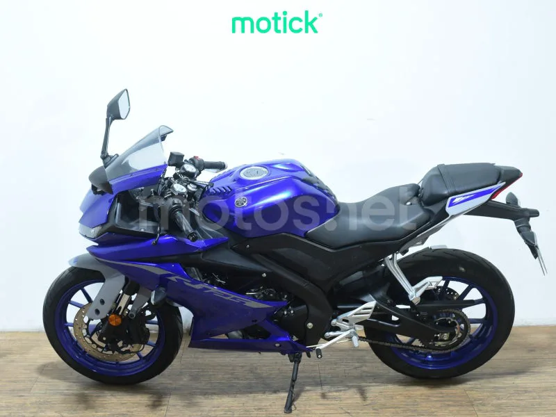 Yamaha YZF-R125 - Vista 7