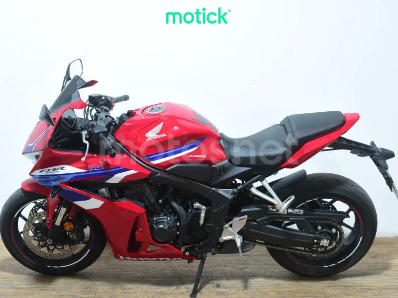 Honda CBR650R - Vista 7
