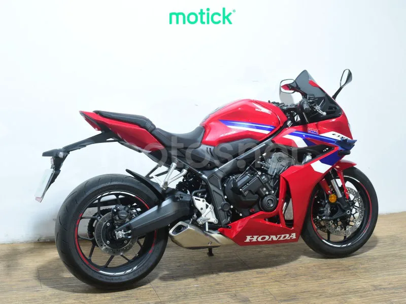 Honda CBR650R - Vista 10
