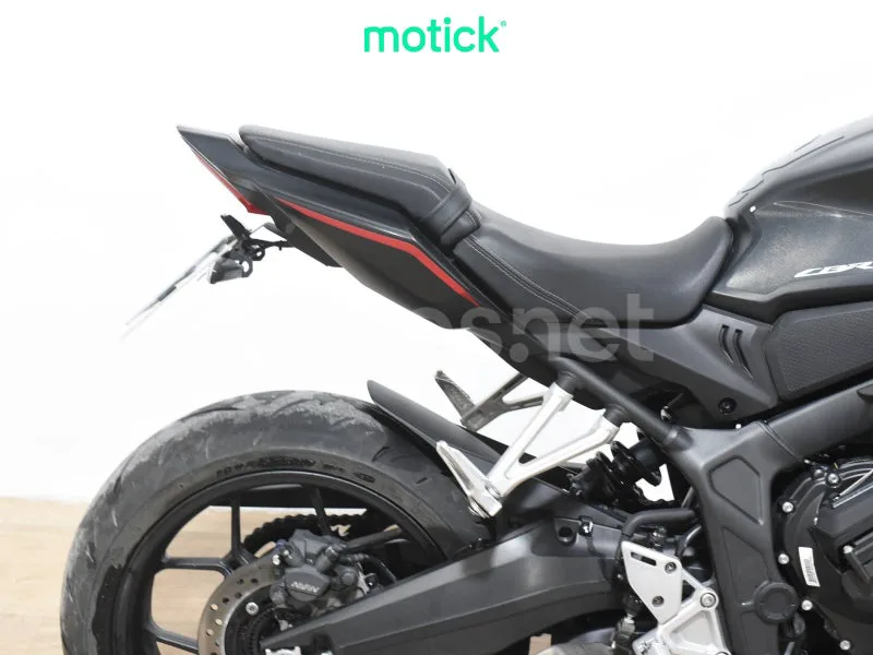 Honda CBR650R - Vista 3