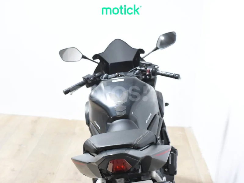 Honda CBR650R - Vista 5