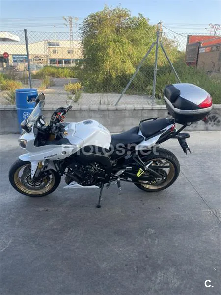 Yamaha Fazer 8 - Vista 7