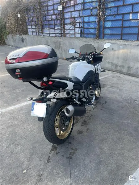Yamaha Fazer 8 - Vista 9
