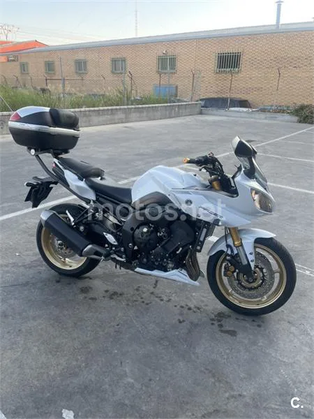 Yamaha Fazer 8 - Vista 10