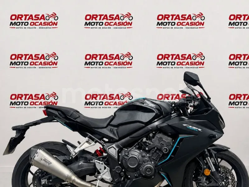 Honda CBR650R 8199 € 2023 Bizkaia - 1