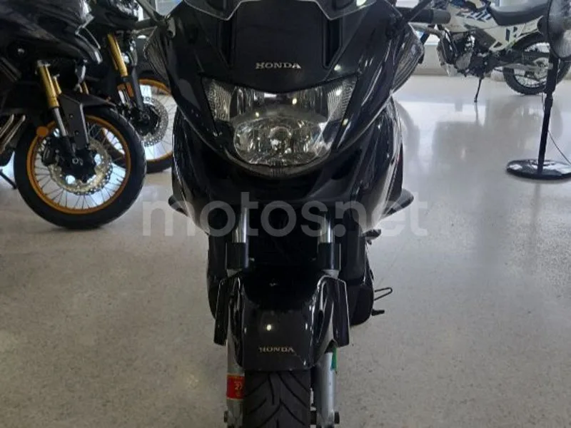 Honda NT700V Deauville 3300 € 2008 Sevilla - 2