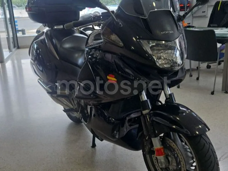 Honda NT700V Deauville - Vista 3