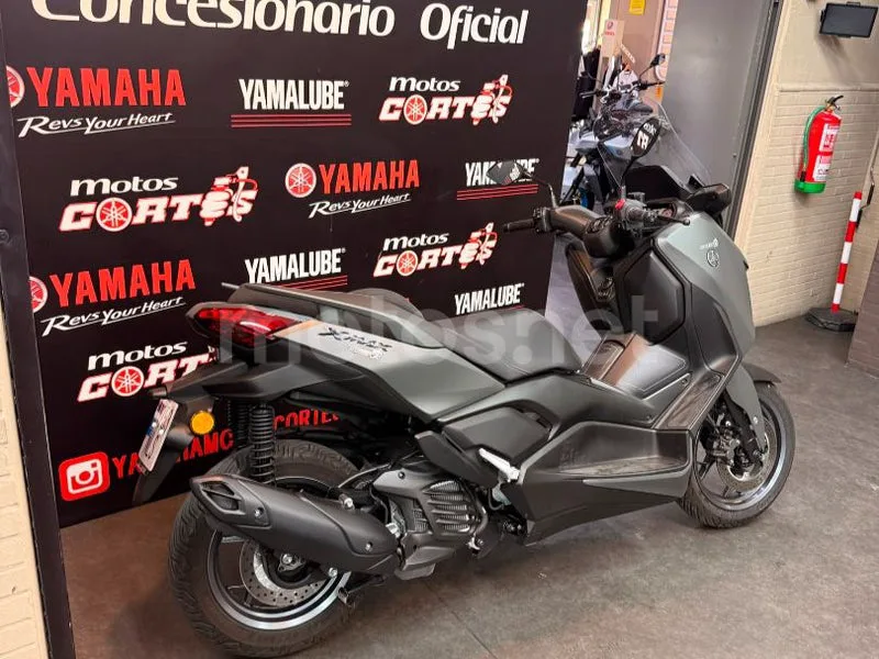 Yamaha XMAX 125 - Vista 3