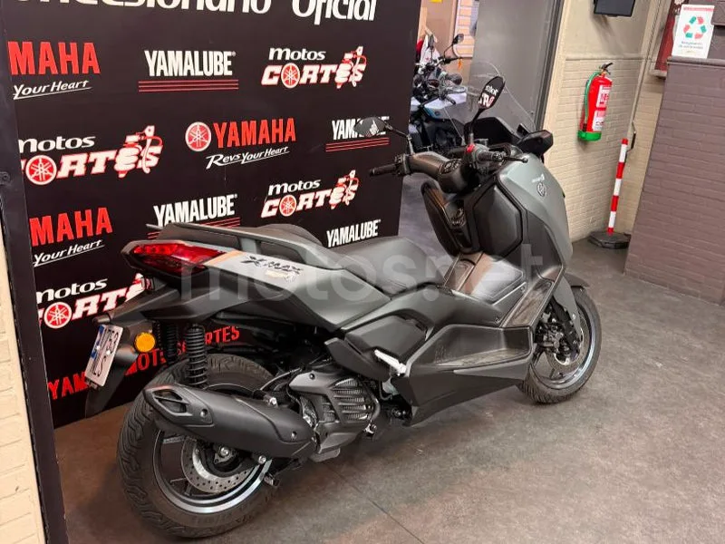 Yamaha XMAX 125 - Vista 10